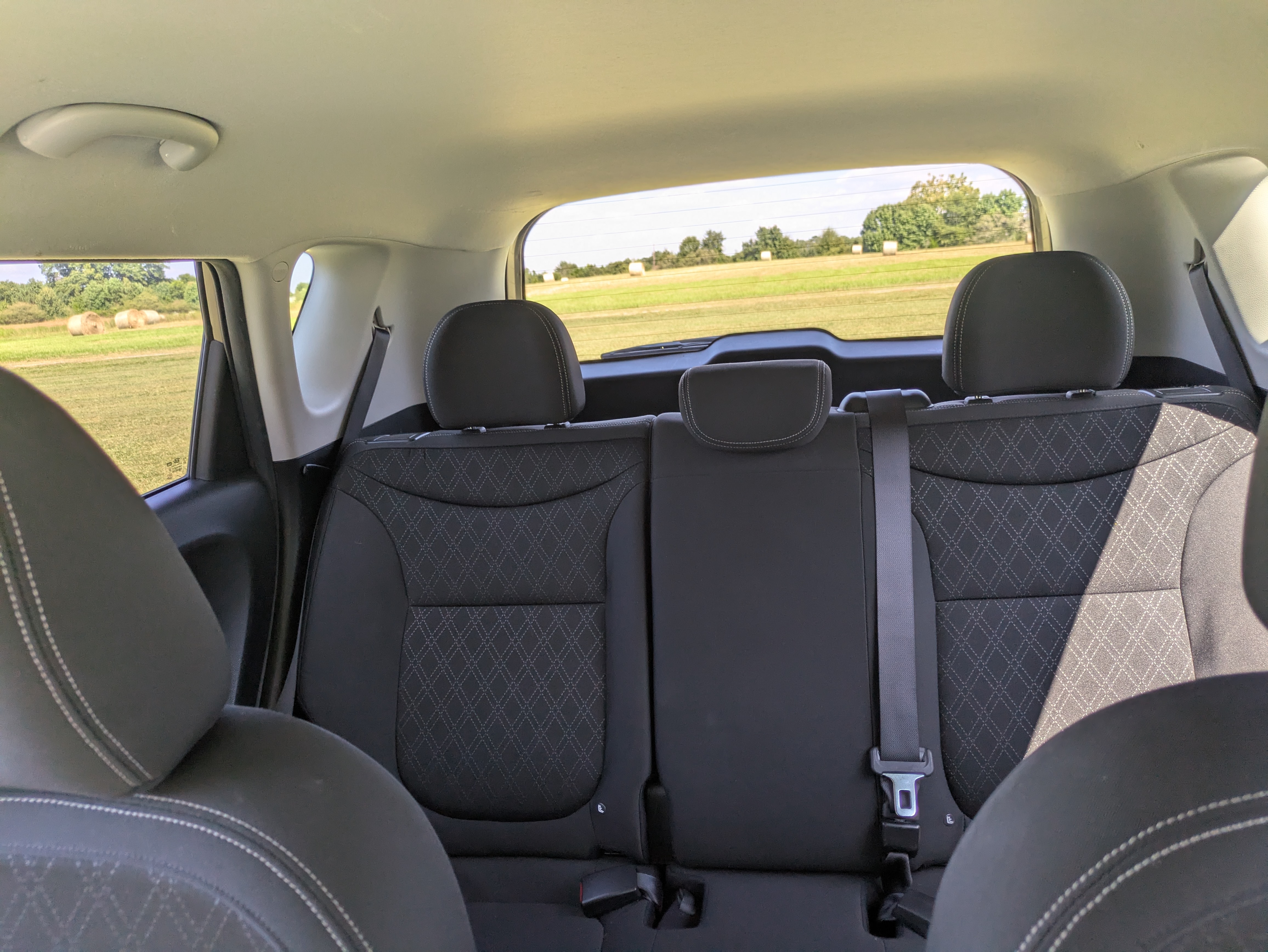 Kia Soul rear seat view 2