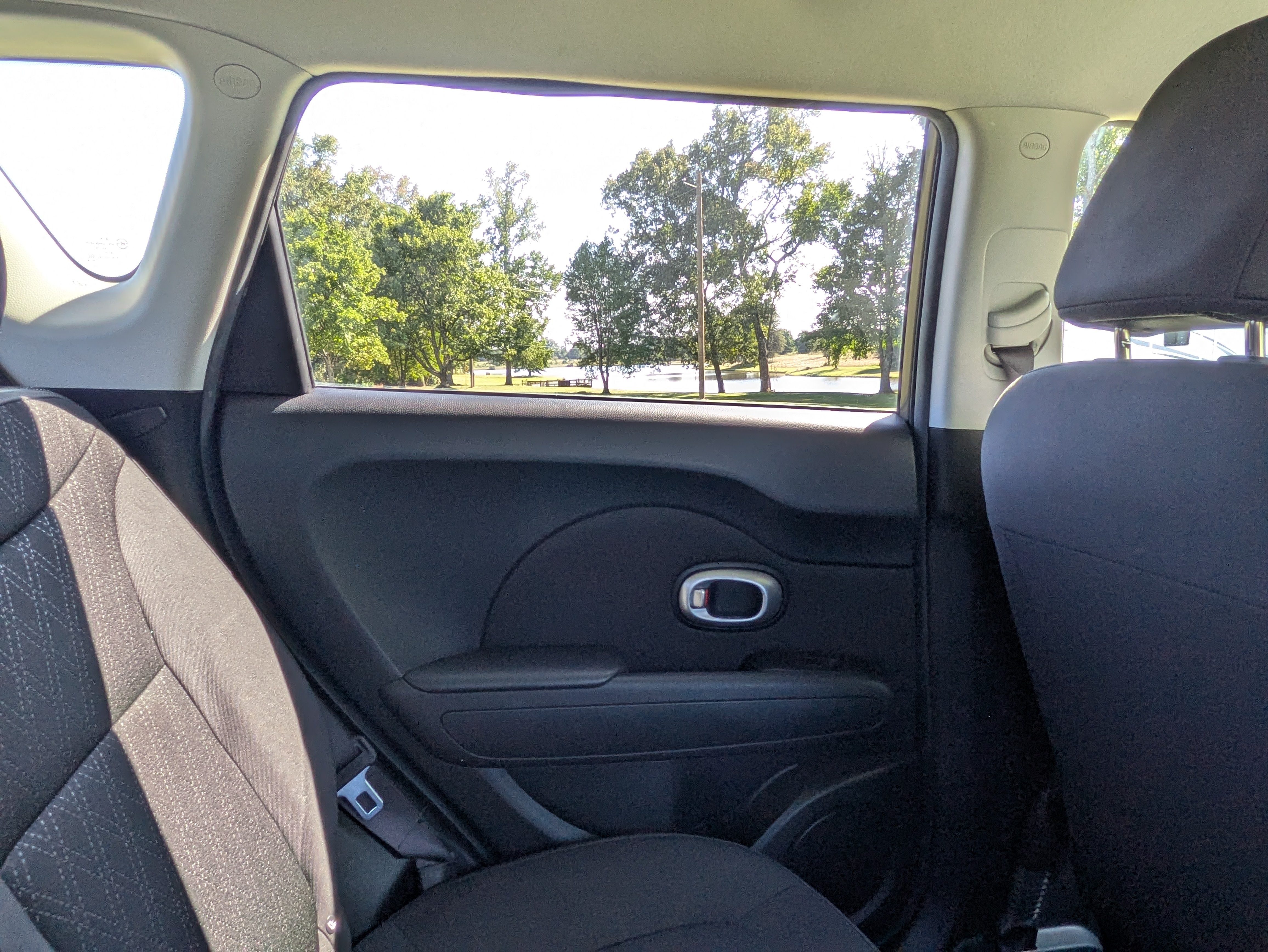 Kia Soul rear seat view 4