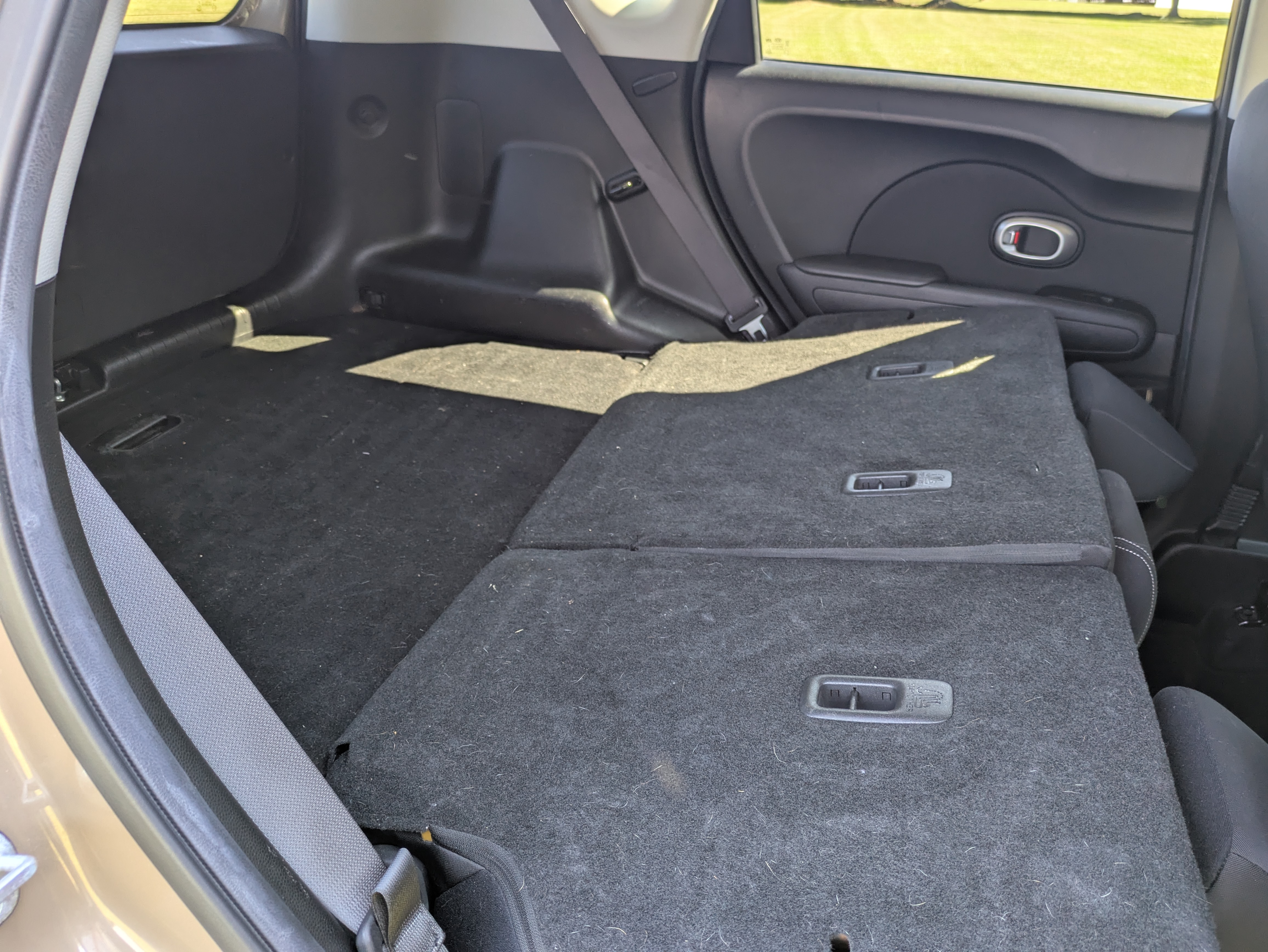 Kia Soul rear seats folded down