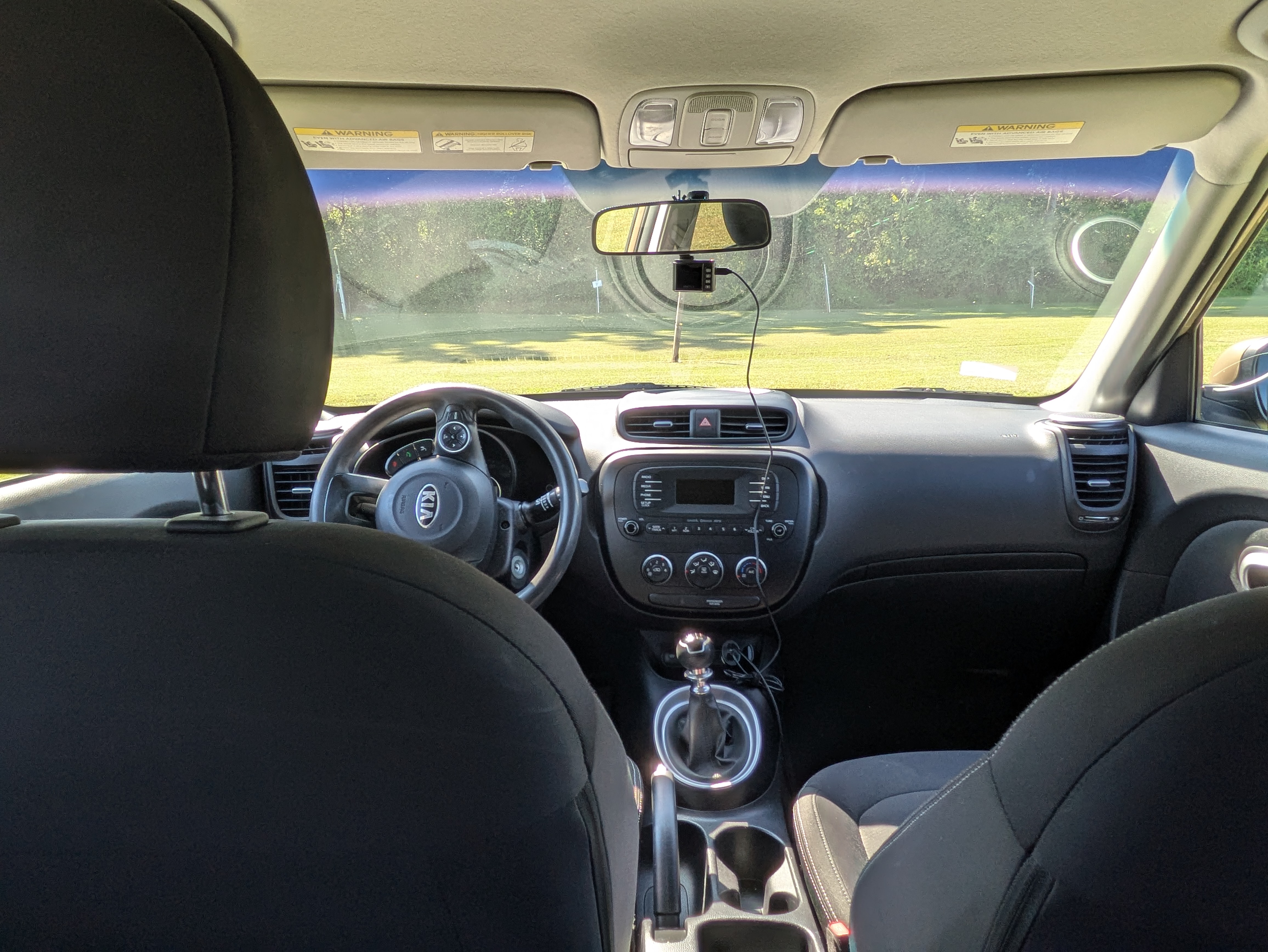 Kia Soul front interior view