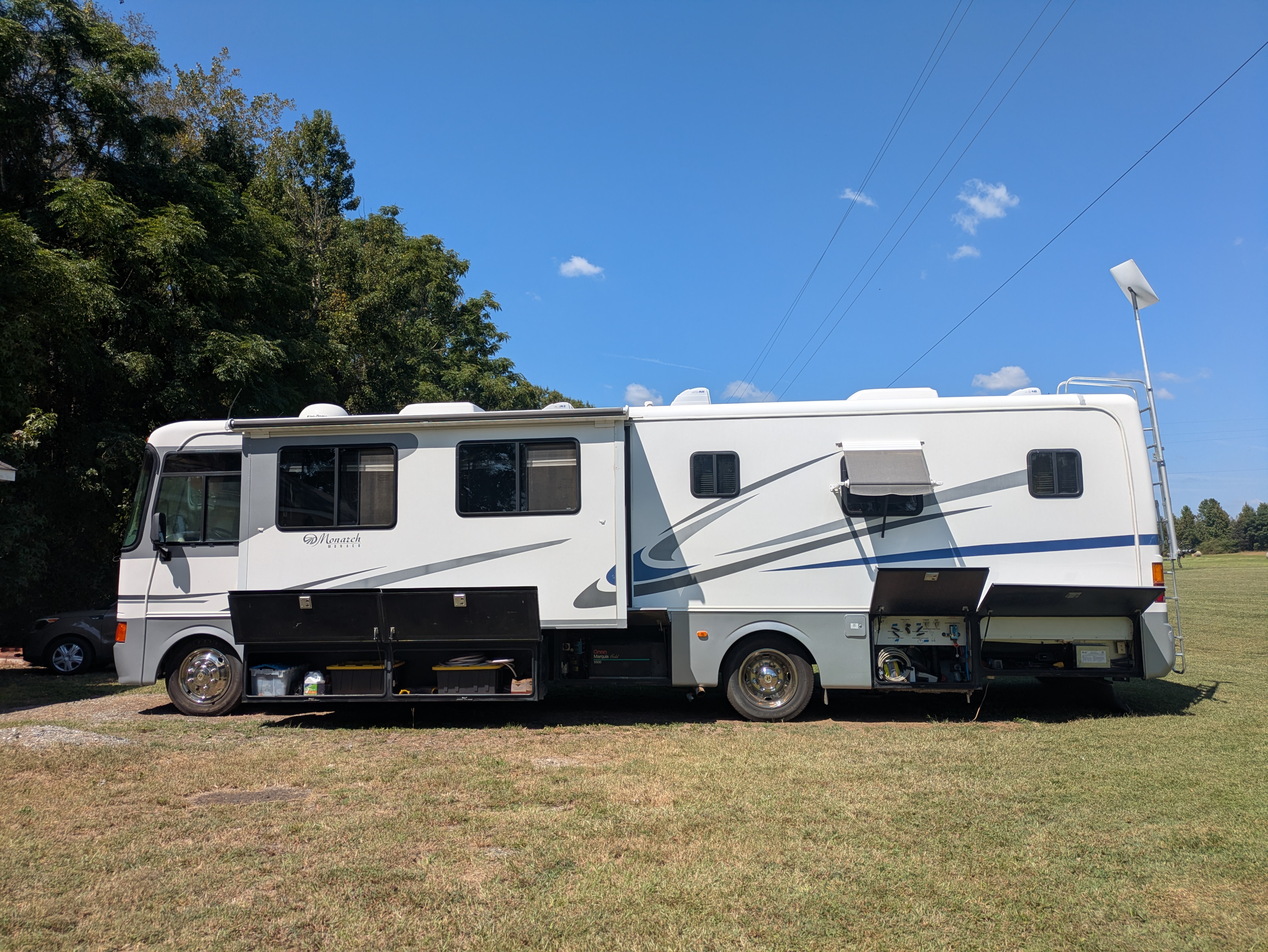 Driver side storage open